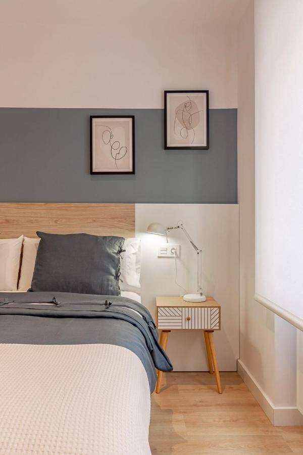 Ah Hostel Room4You Oviedo Vut3026As Eksteriør bilde