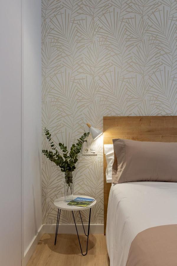 Ah Hostel Room4You Oviedo Vut3026As Eksteriør bilde